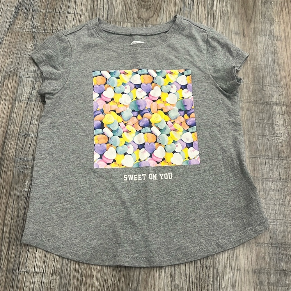 🦄5/25 Sweetheart Tshirt